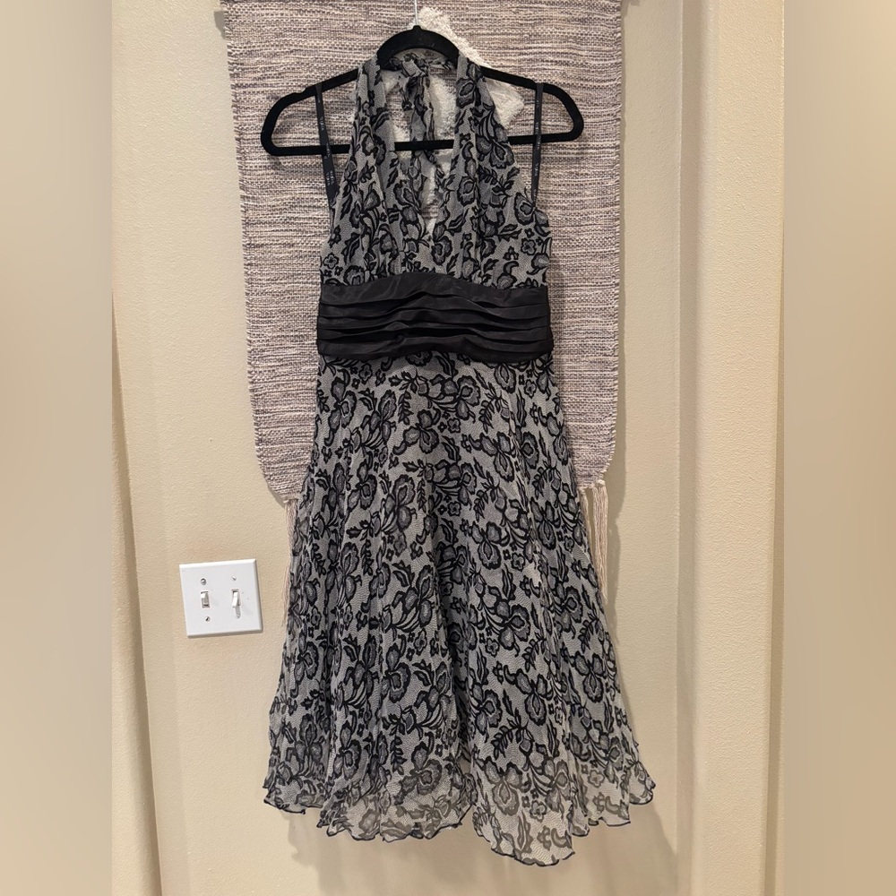 Mixit Black and Gray Floral Lace Dress
